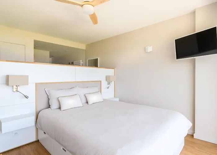 La De L'ocean - Vue Exceptionnelle דירה ביסקארוס